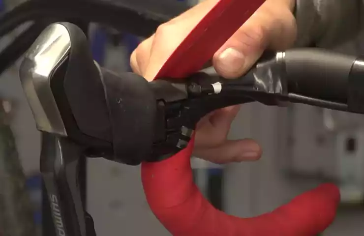 Factors to consider when selecting handlebar tape